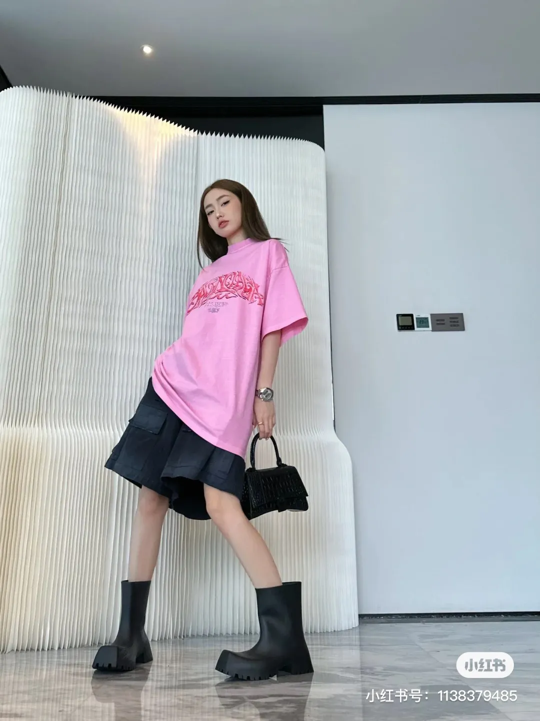 # Balenciaga/ # T Same Style